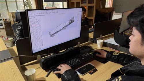 Engineers at linear module manufacturers design product structures and use CAD software to create drawings of ball screw modules and linear transmission systems for use in automation equipment development and customization.